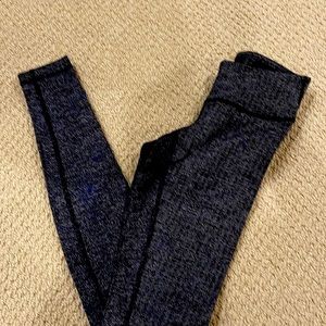 Lululemon leggings in size 2 black and light gray.
